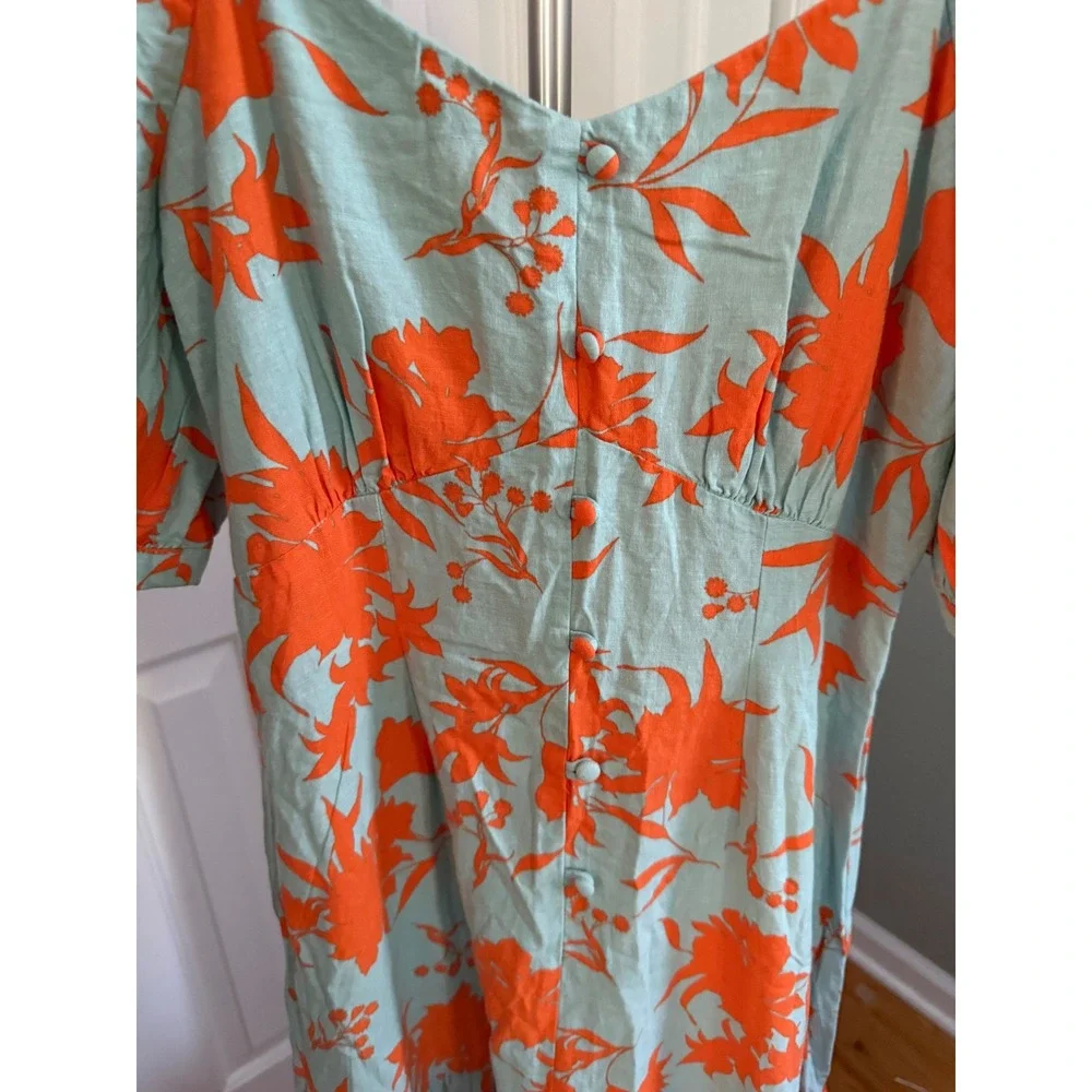 Dusk vibrant floral